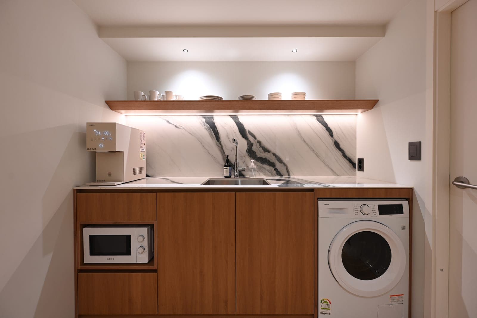 HAN SUITE SEOUL 201호 사진 3