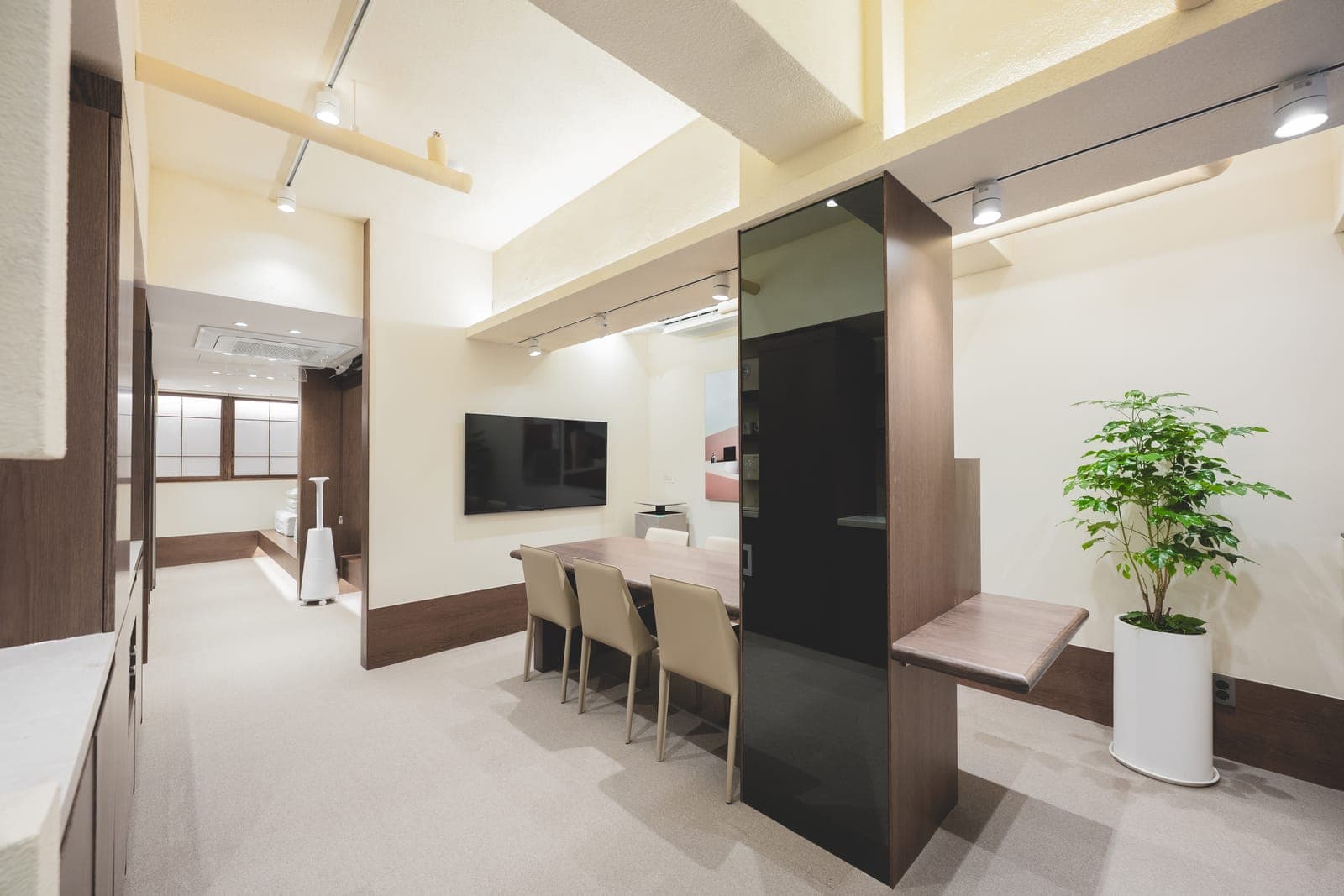 HAN SUITE SEOUL 301호 사진 2