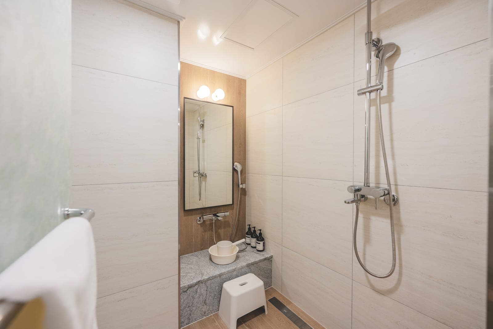 HAN SUITE SEOUL 리빙 스위트 사진 8